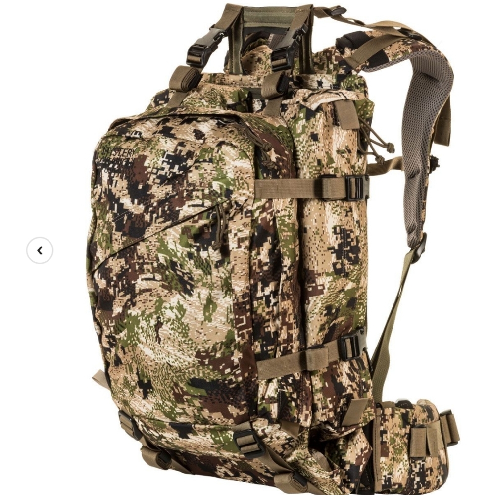 Mystery ranch cabinet pack. Frame size 18-21 inch.
